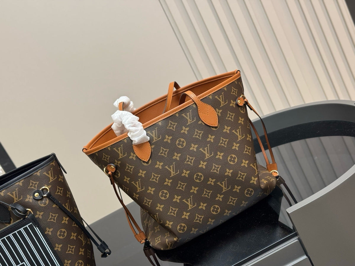 LB1215 Neverfull Inside Out MM / 12.2 x 11 x 5.5 inches