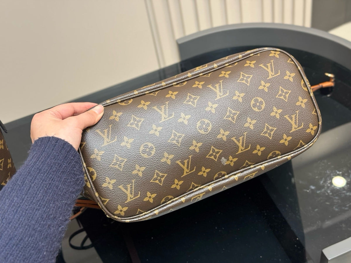LB1215 Neverfull Inside Out MM / 12.2 x 11 x 5.5 inches