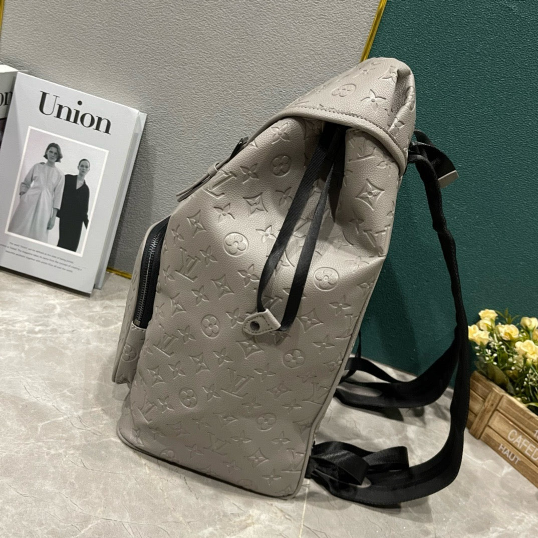 MBG062 Montsouris Backpack / 12.6 x 15.7 x 7.5 inches