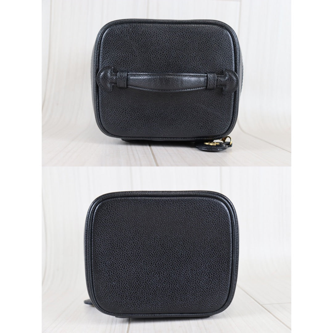 Rank A ｜ CHANEL Caviar Skin Vanity Handbag ｜091901