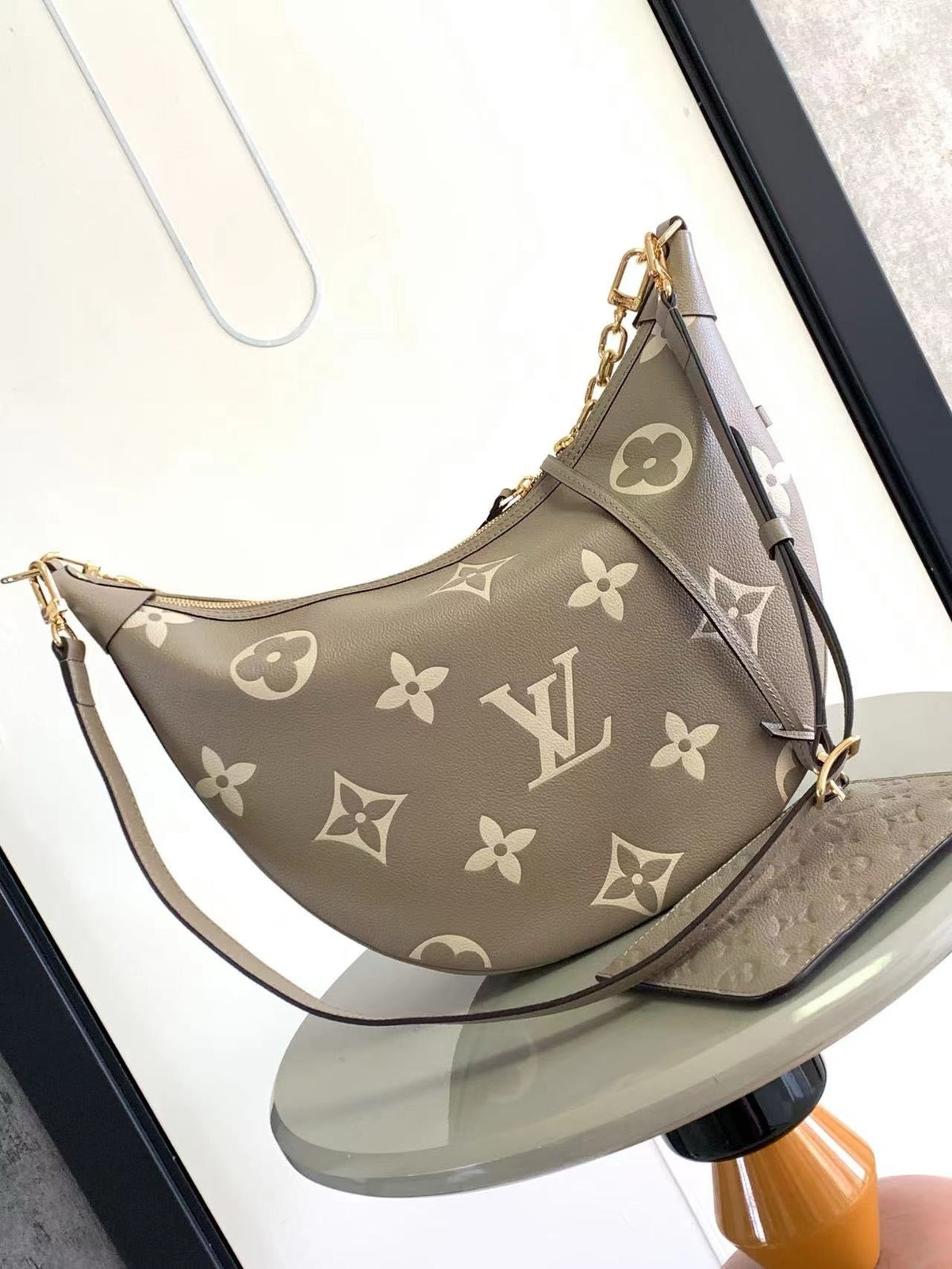 LB904 Loop Hobo / HIGHEST QUALITY VERSION / 15 x 10.2 x 3.9 inches