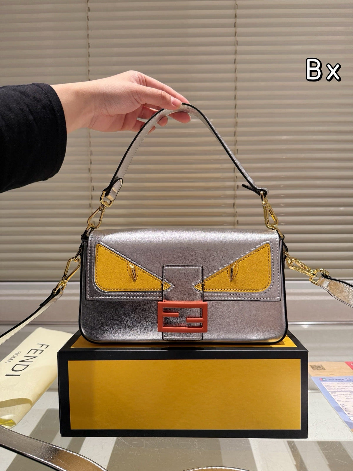 FF295 Baguette / 10.6x5.9x2.3inch
