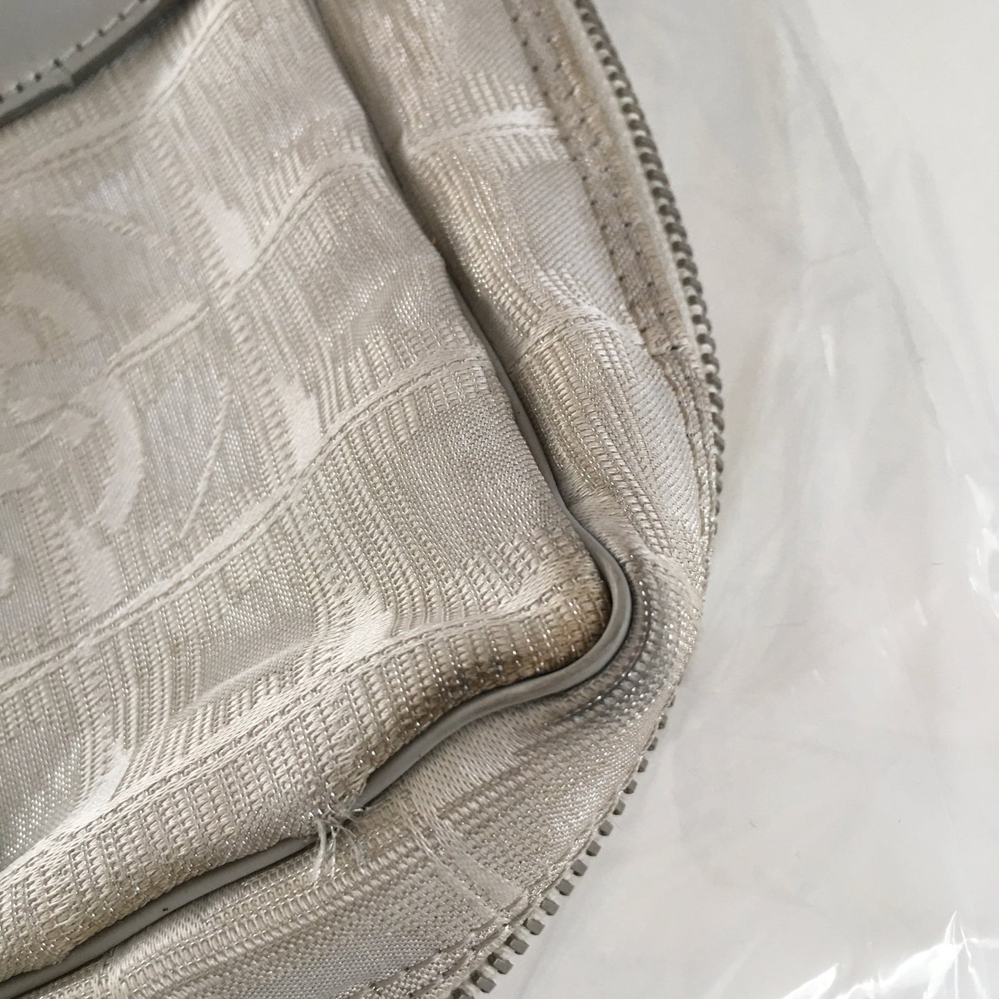CHANEL Shoulder Bag in Metallic Fabric