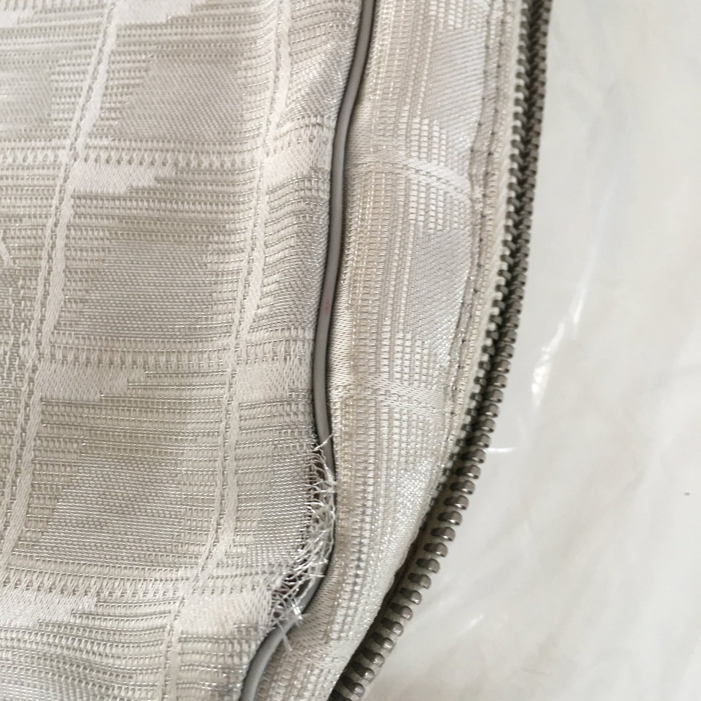 CHANEL Shoulder Bag in Metallic Fabric