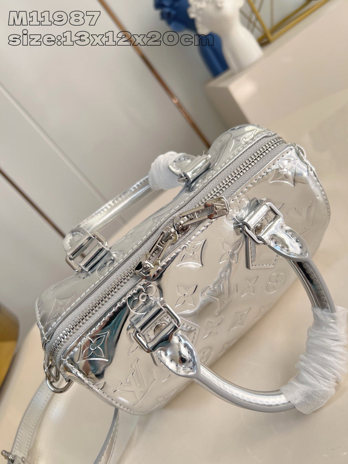 LB1137 Speedy Bandoulière 20 / HIGHEST QUALITY VERSION / 8.1 x 5.3 x 4.7 inches