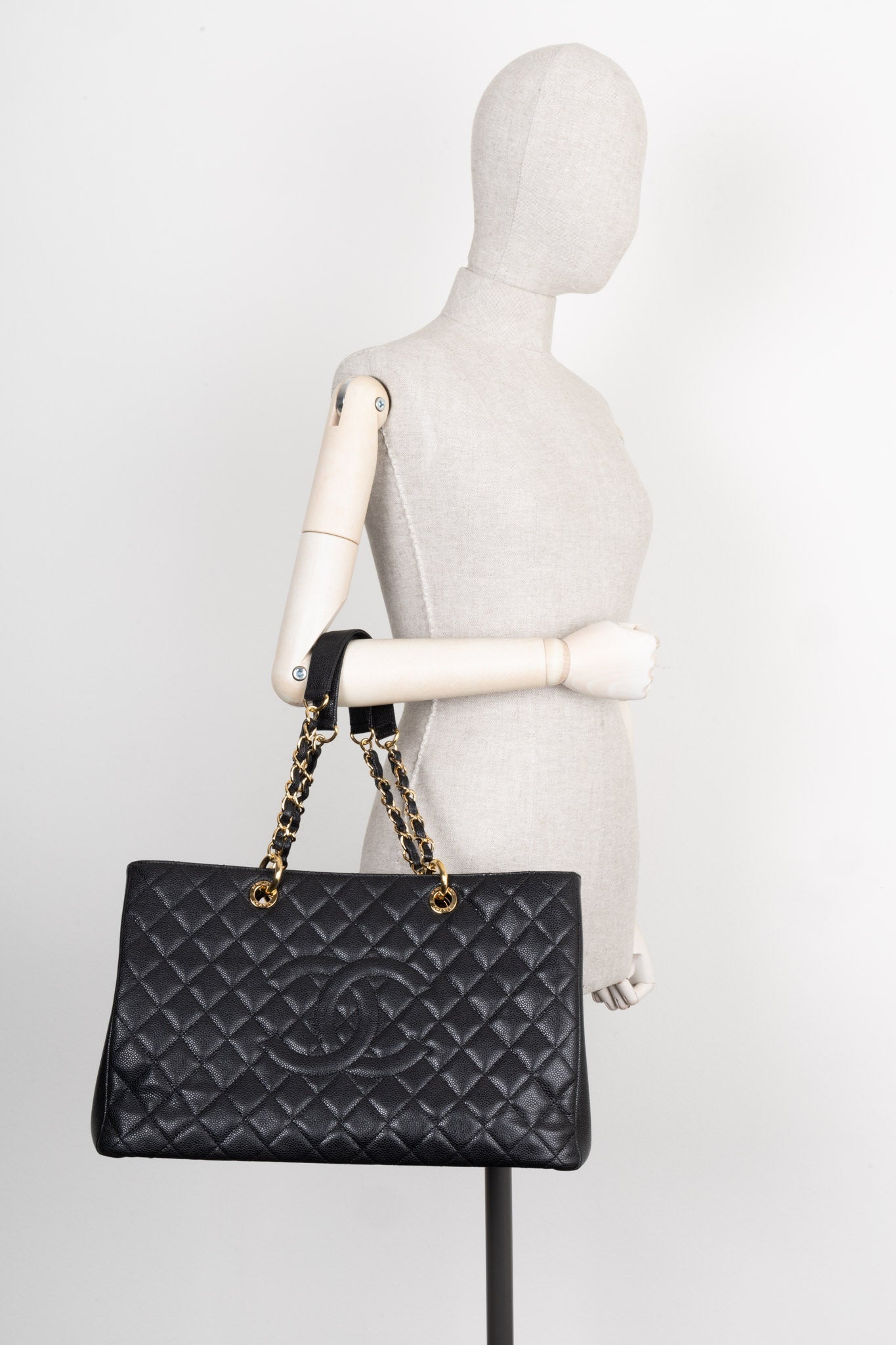 CHANEL Shopping Tote GST Bag Caviar Leather