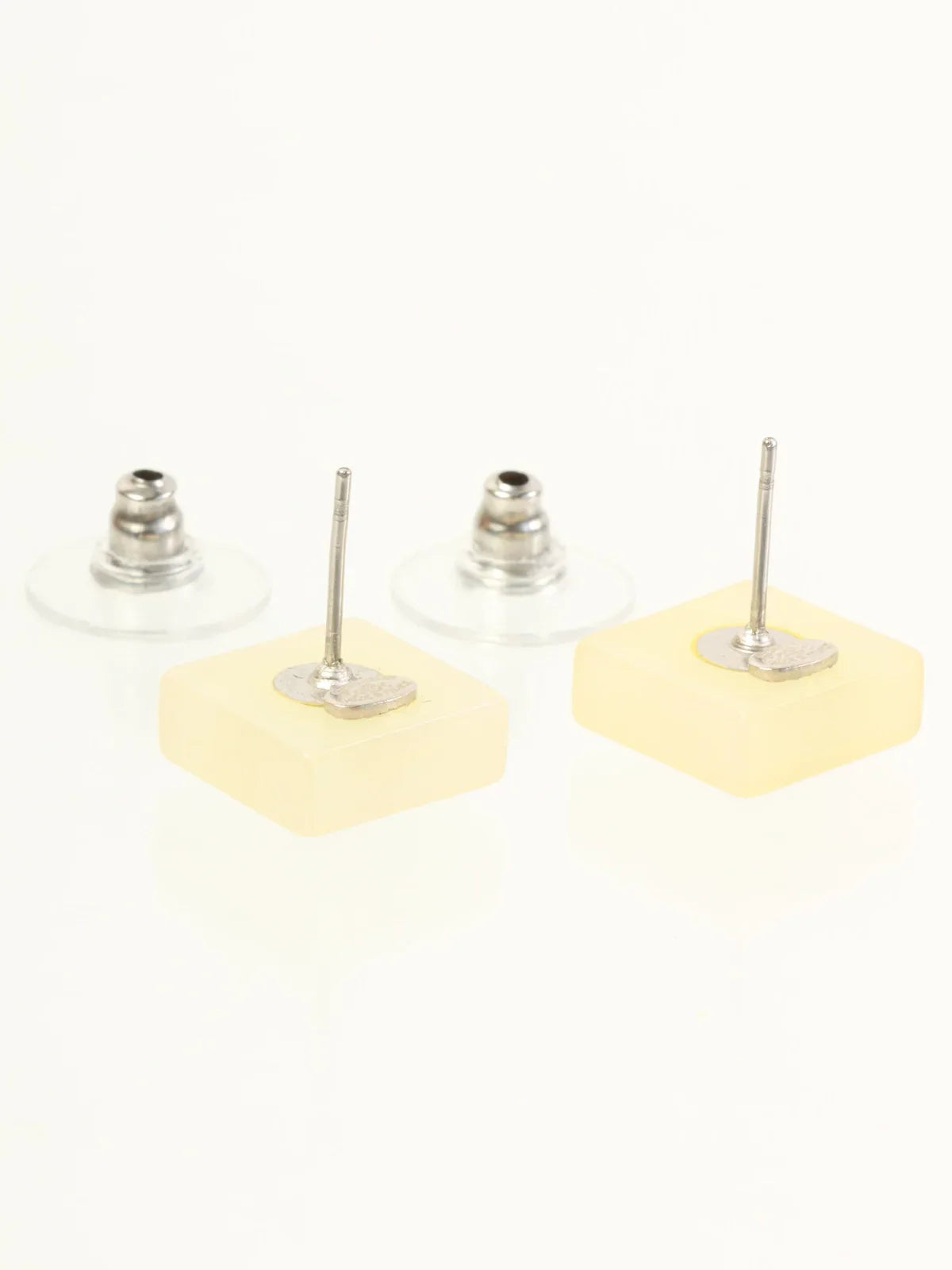 CHANEL 2000 Made Square Cc Mark Pierced Earrings Shell/White