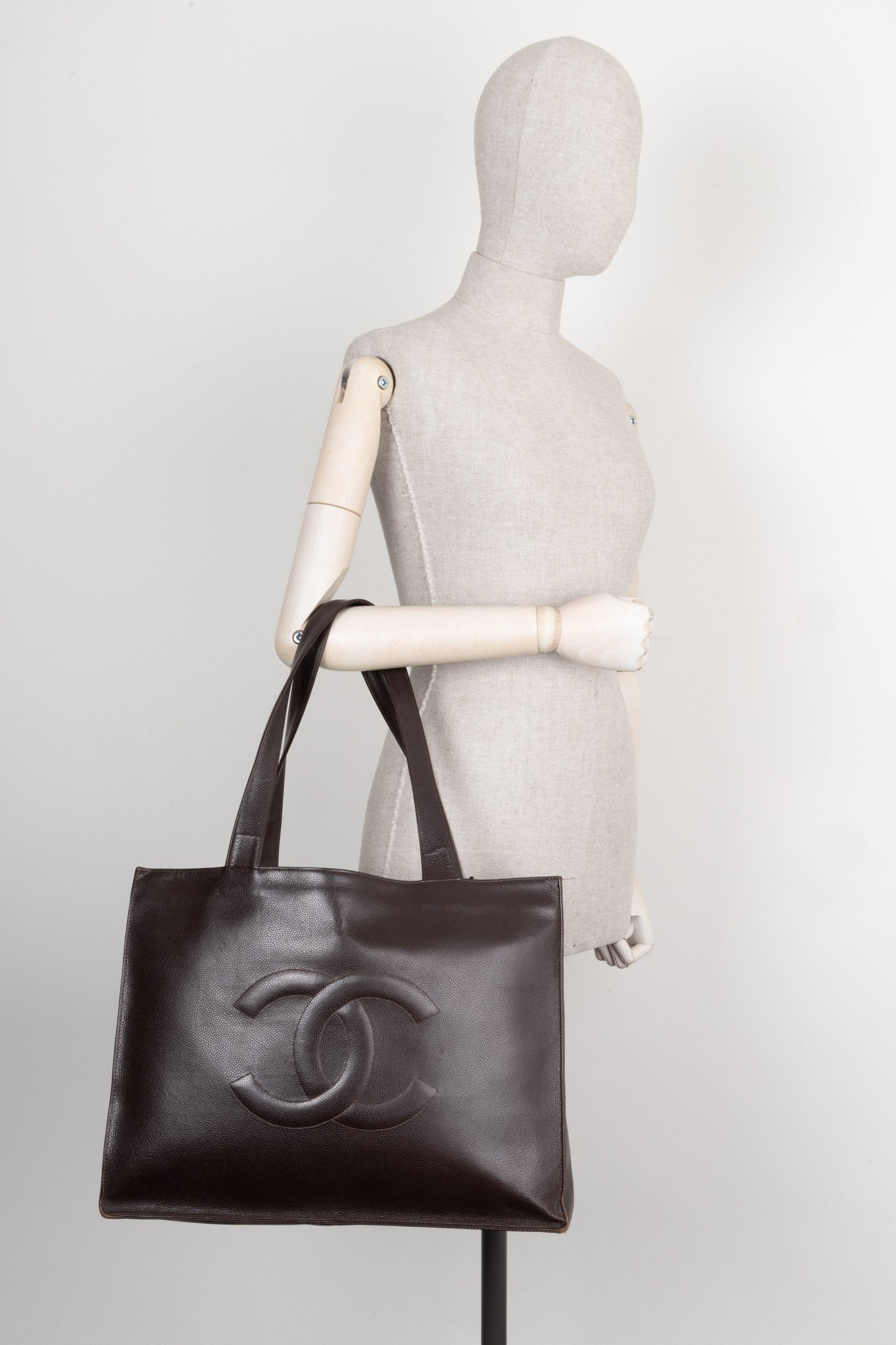 CHANEL Vintage Timeless Shopping Tote Caviar Brown