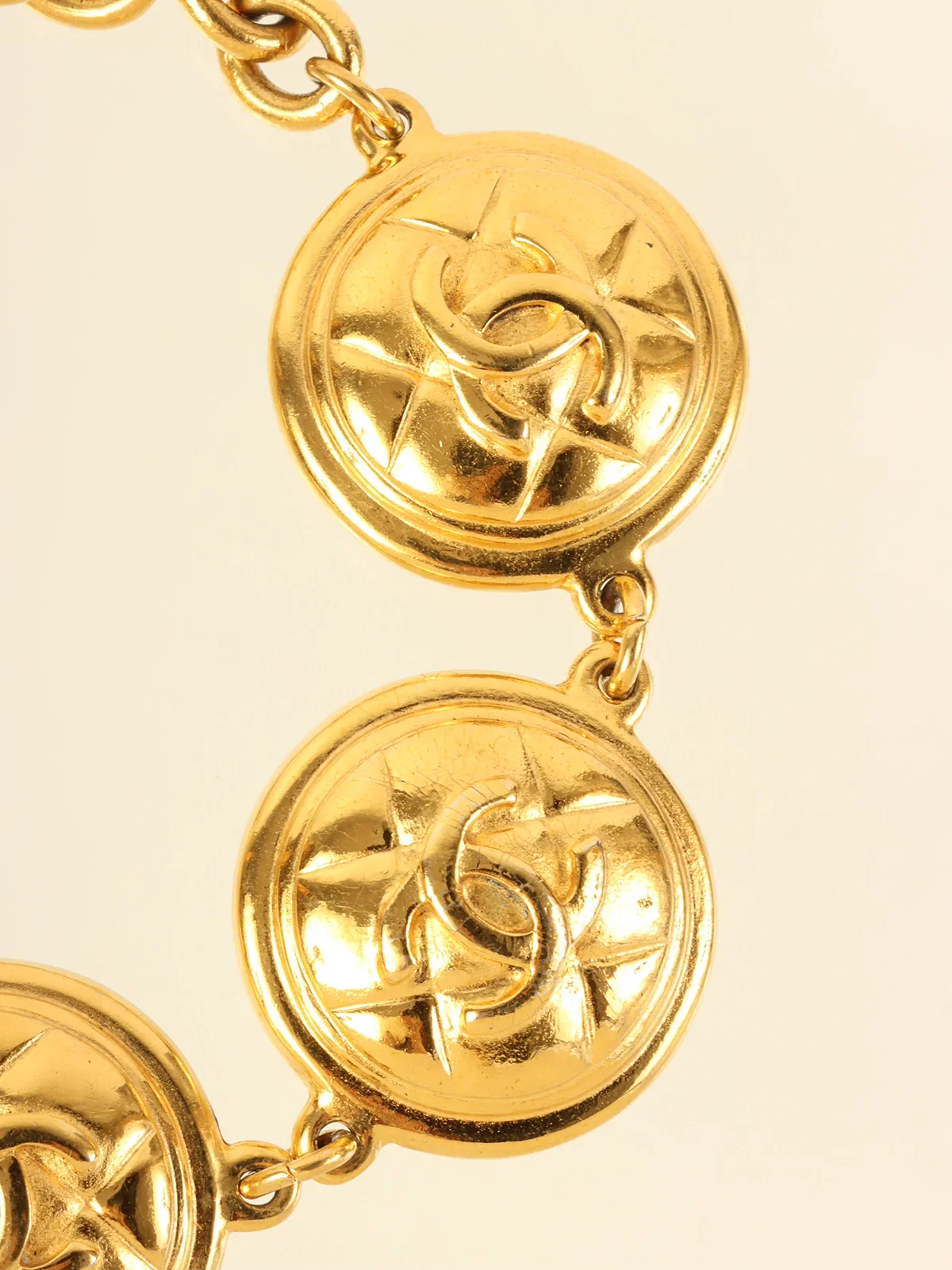 CHANEL Round 5 Matelasse Stitch Cc Mark Plate Bracelet Gold