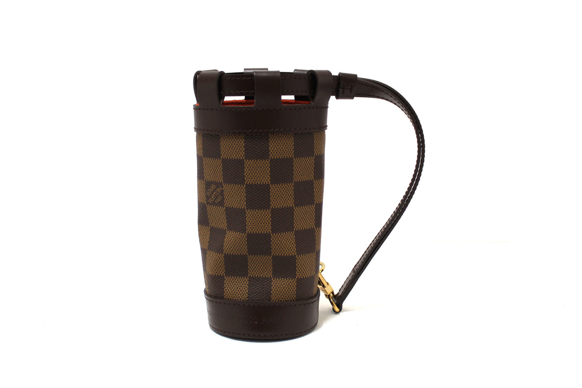 LOUIS VUITTON NEW Louis Vuitton Damier Canvas Golf 2002 Hawaii Bottle | Italystation.com - Shop Now at italystation.com