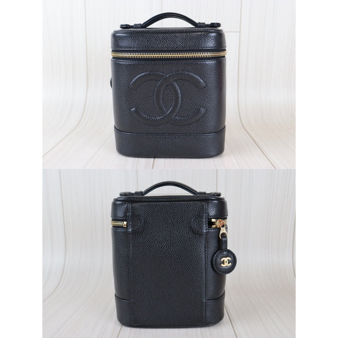 Rank SA ｜ CHANEL Caviar Skin Vanity Handbag ｜092303