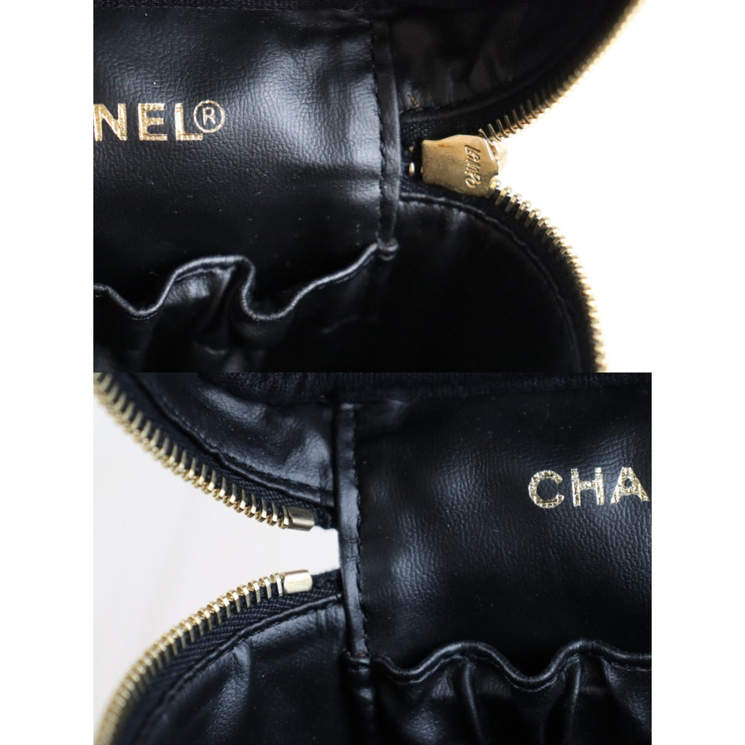 Rank SA ｜ CHANEL Caviar Skin Vanity Handbag ｜092303