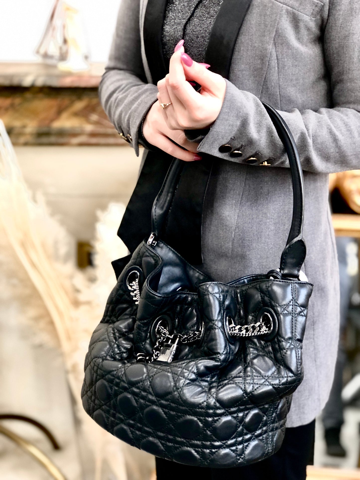 Christian Dior Cannage Lady dior Padlock Charm Bucket Totebag Black Vintage txf4va
