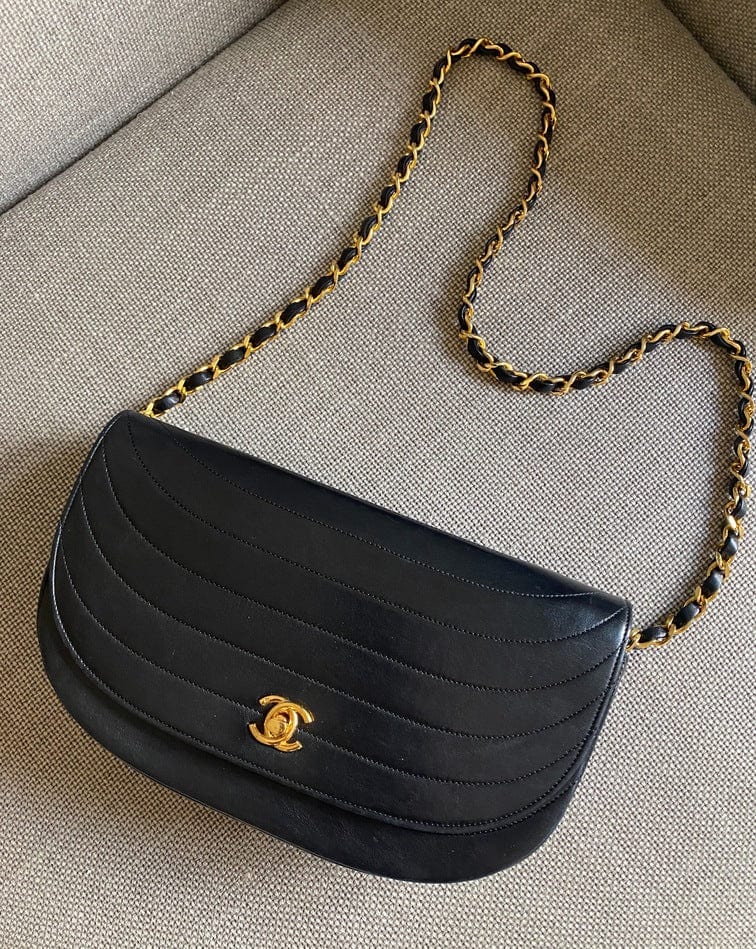 Chanel Vintage Crossbody Flap Bag