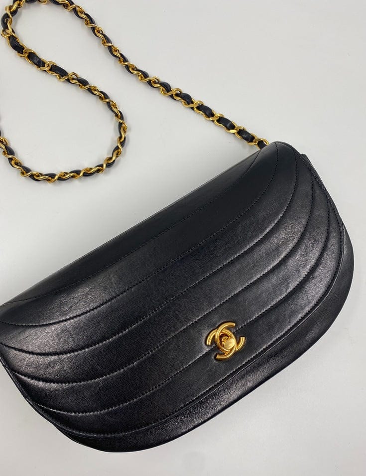 Chanel Vintage Crossbody Flap Bag
