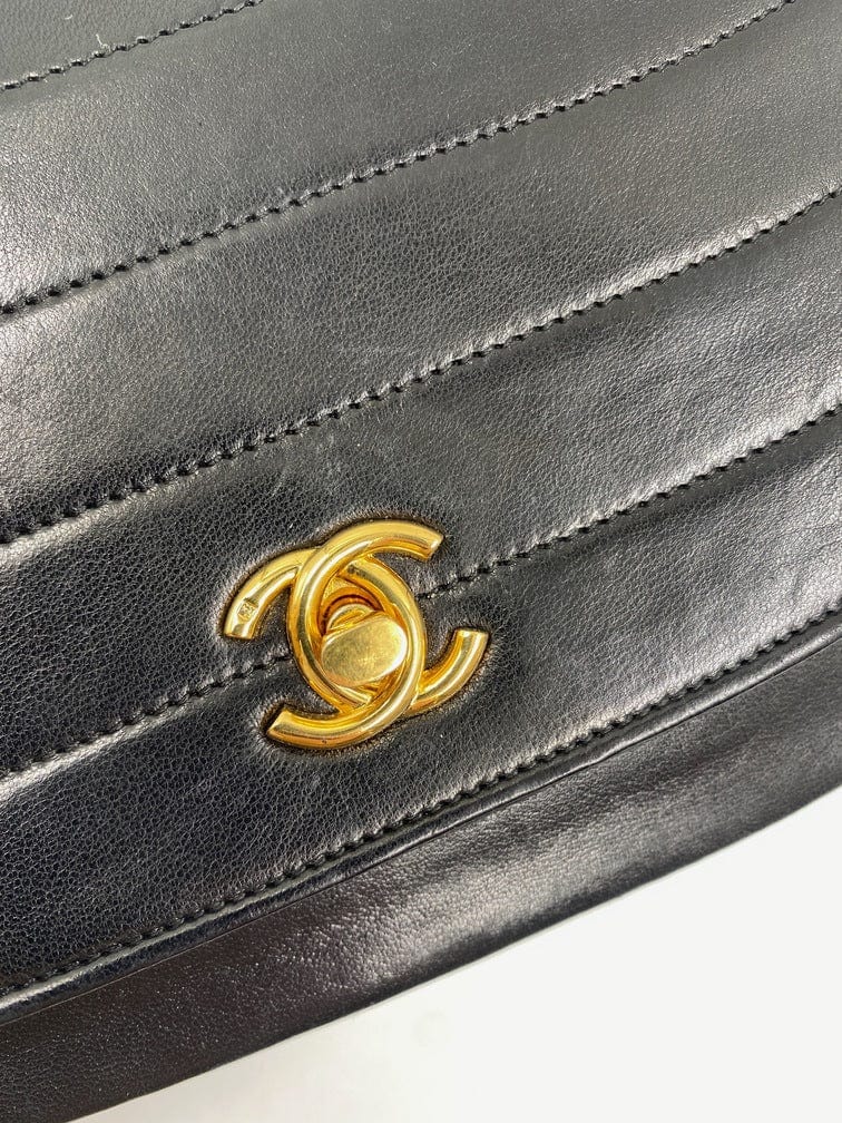 Chanel Vintage Crossbody Flap Bag