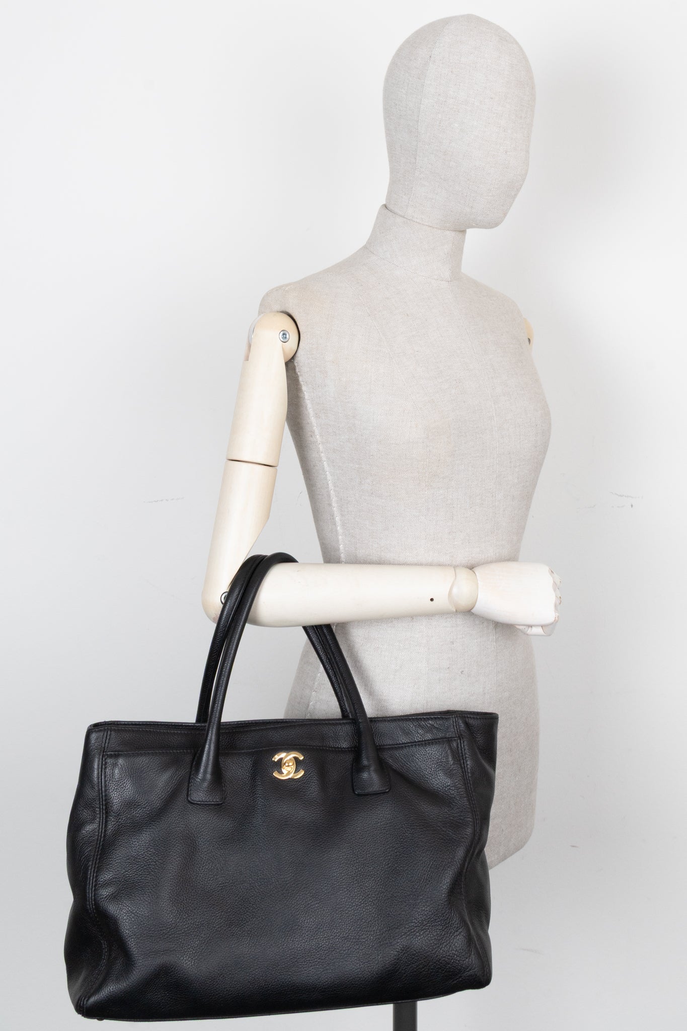 CHANEL Executive Tote Black