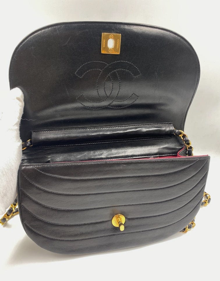 Chanel Vintage Crossbody Flap Bag