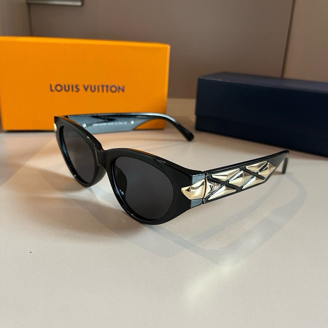 JW838 LB Cat Eye Sunglasses