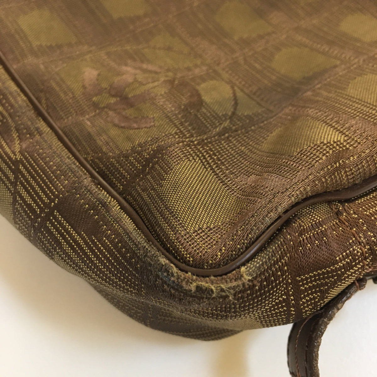 Top Quality Chanel Handbag in Green Fabric