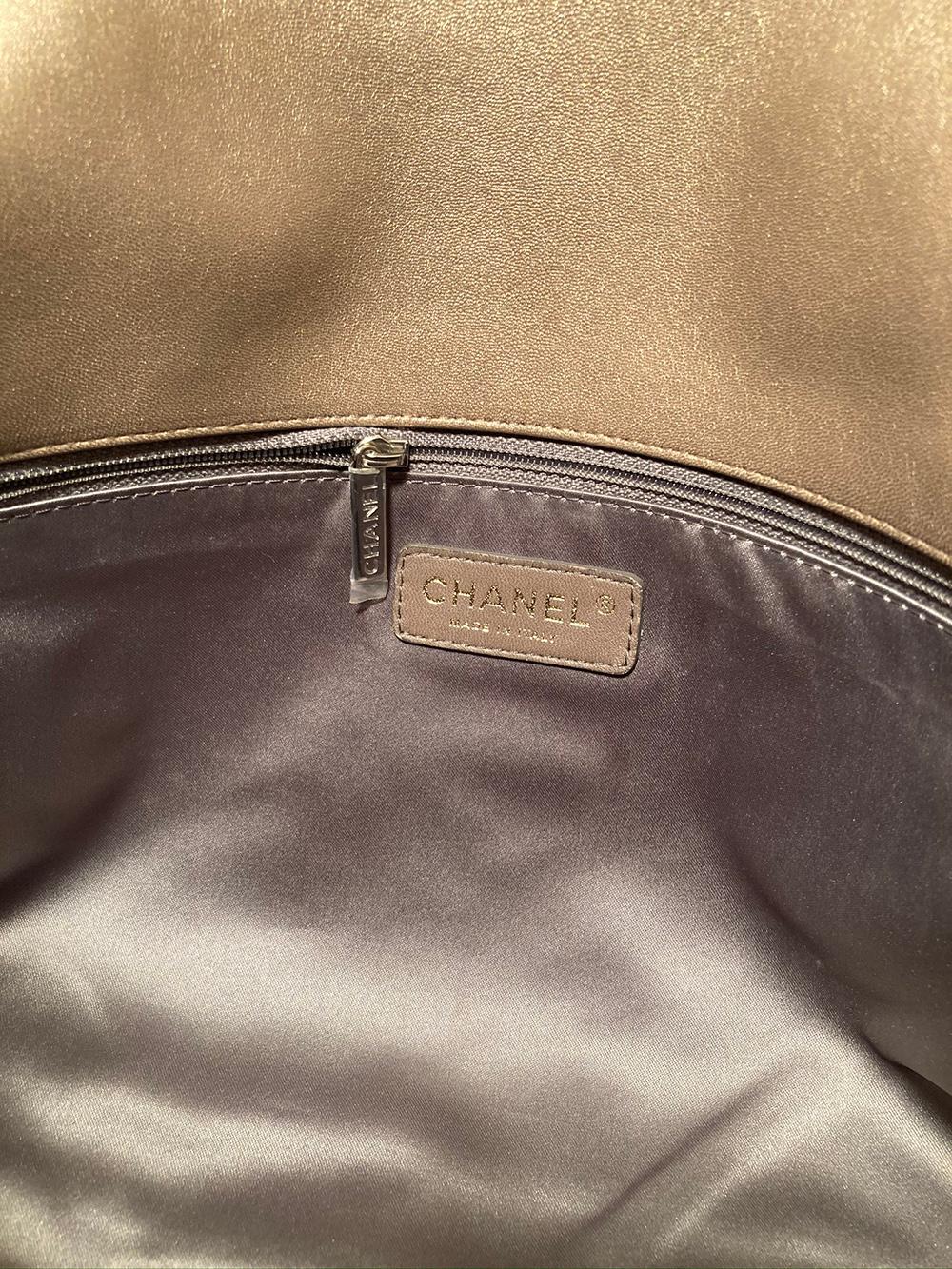 CHANEL Vertical Stripe Quilted Reissue Classic Flap Shoulder Bag