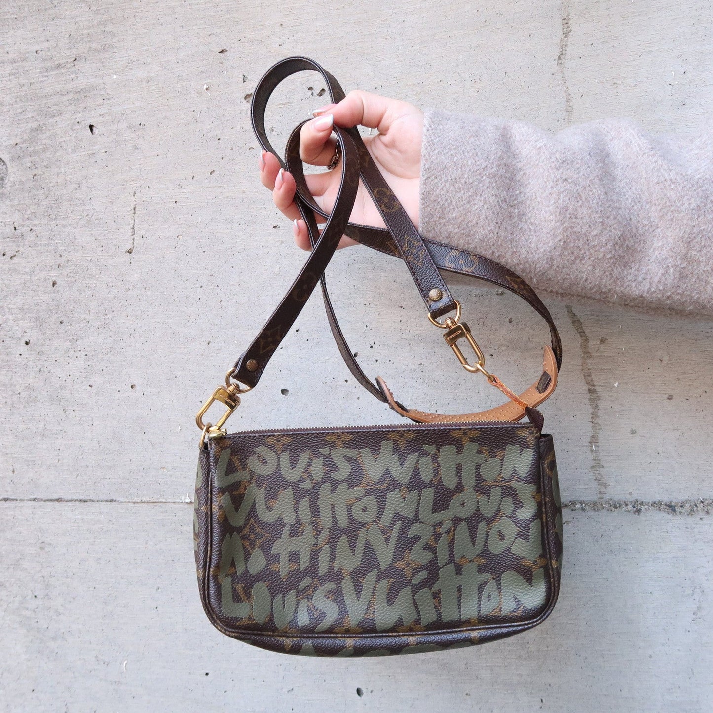 Louis Vuitton Monogram Graffiti Pochette Accessoires & Strap