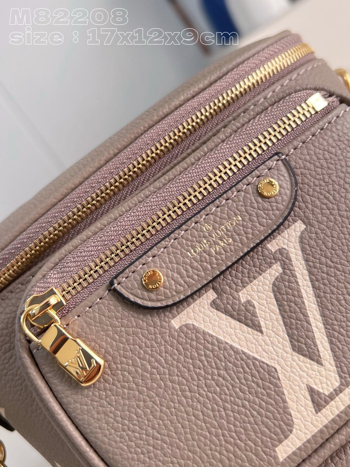 LB919 Mini Bumbag / 6.7 x 4.7 x 3.7 inches / HIGHEST QUALITY VERSION