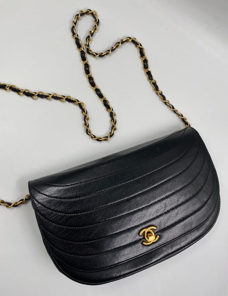 Chanel Vintage Crossbody Flap Bag