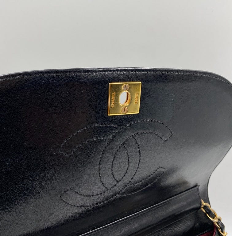 Chanel Vintage Crossbody Flap Bag
