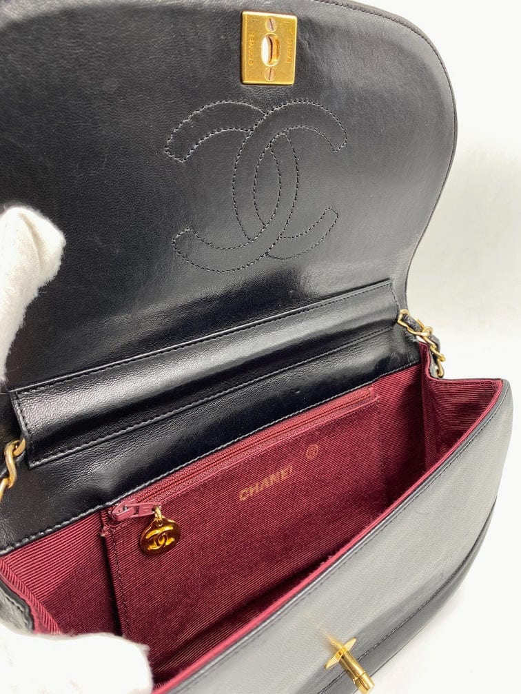 Chanel Vintage Crossbody Flap Bag
