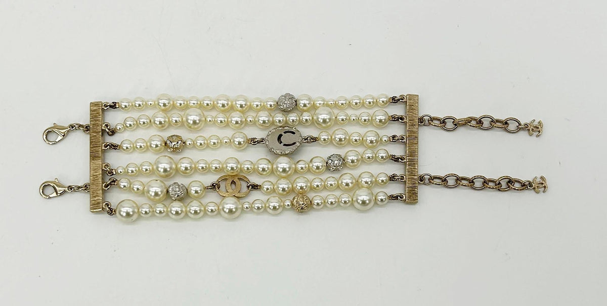CHANEL Pearl Strand Charm Bracelet