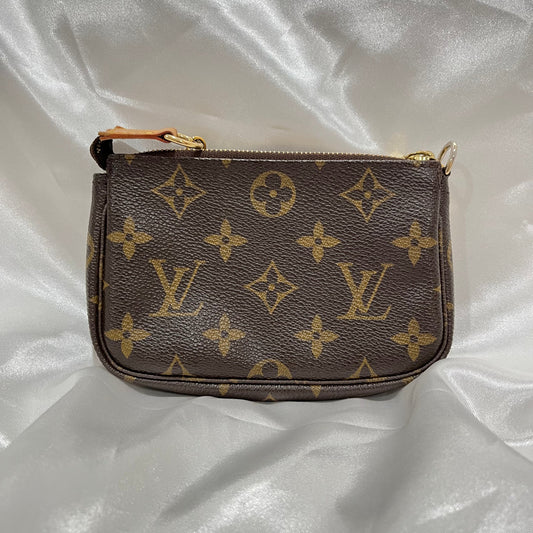Louis Vuitton Monogram T&B Mini Pochette