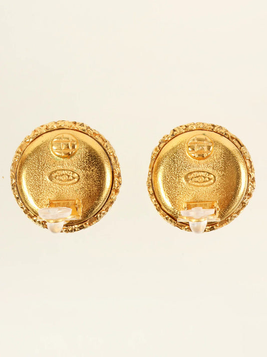 CHANEL 1995 Made Round Design Cc Mark Earrings Gold/Black