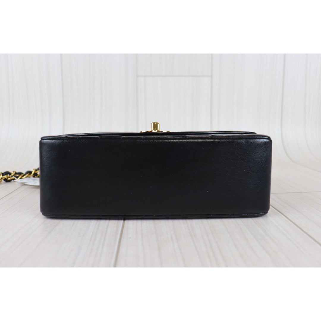 Rank A ｜ CHANEL Matrasse Diana 22 Lamb Skin Double Flap Double Chain Bag ｜092607