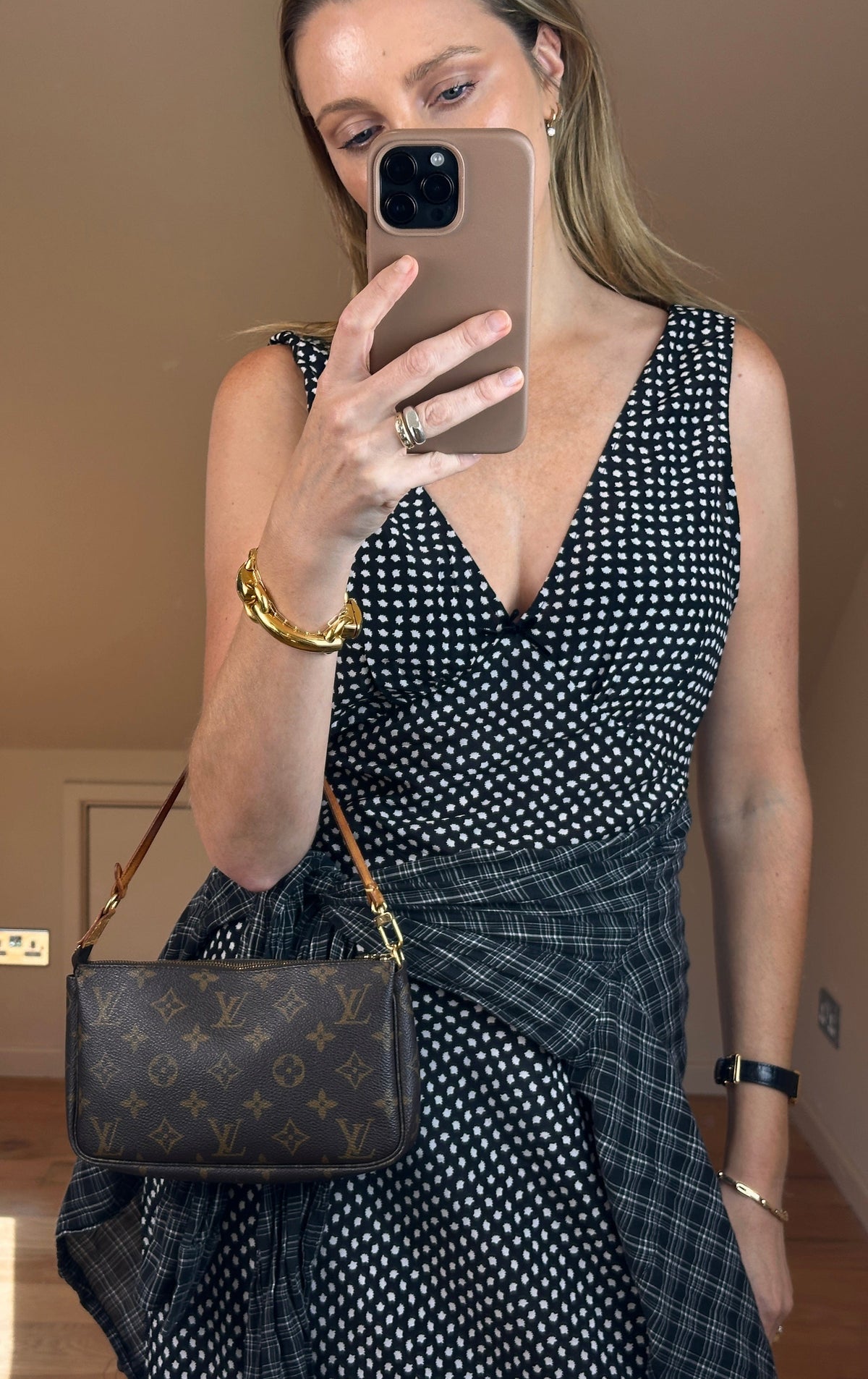 Louis Vuitton Pochette Bag In Brown Monogram Coated Canvas