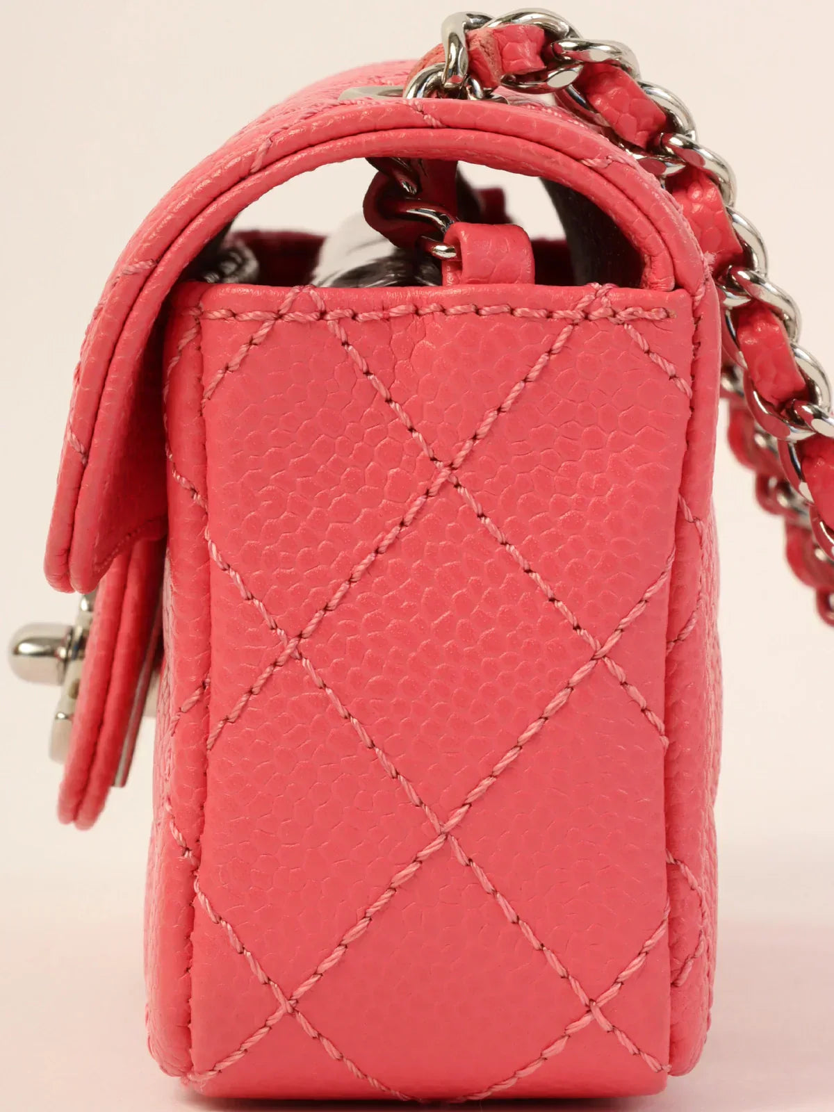 CHANEL Around 2004 Made Caviar Skin Turn-Lock Mini Chain Bag Pink