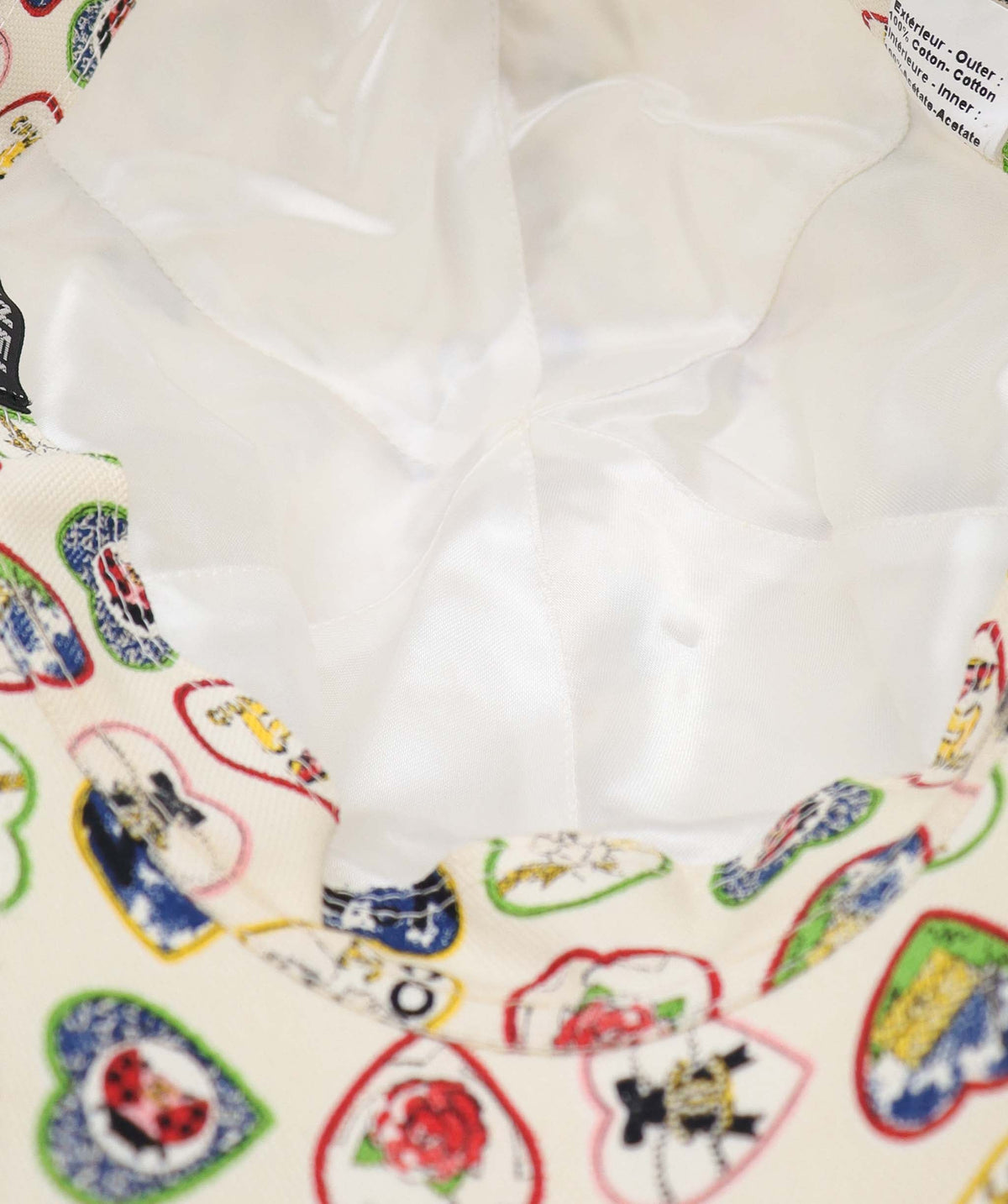 Chanel Valentine Cotton Ivory Cap Size M DXBS3646