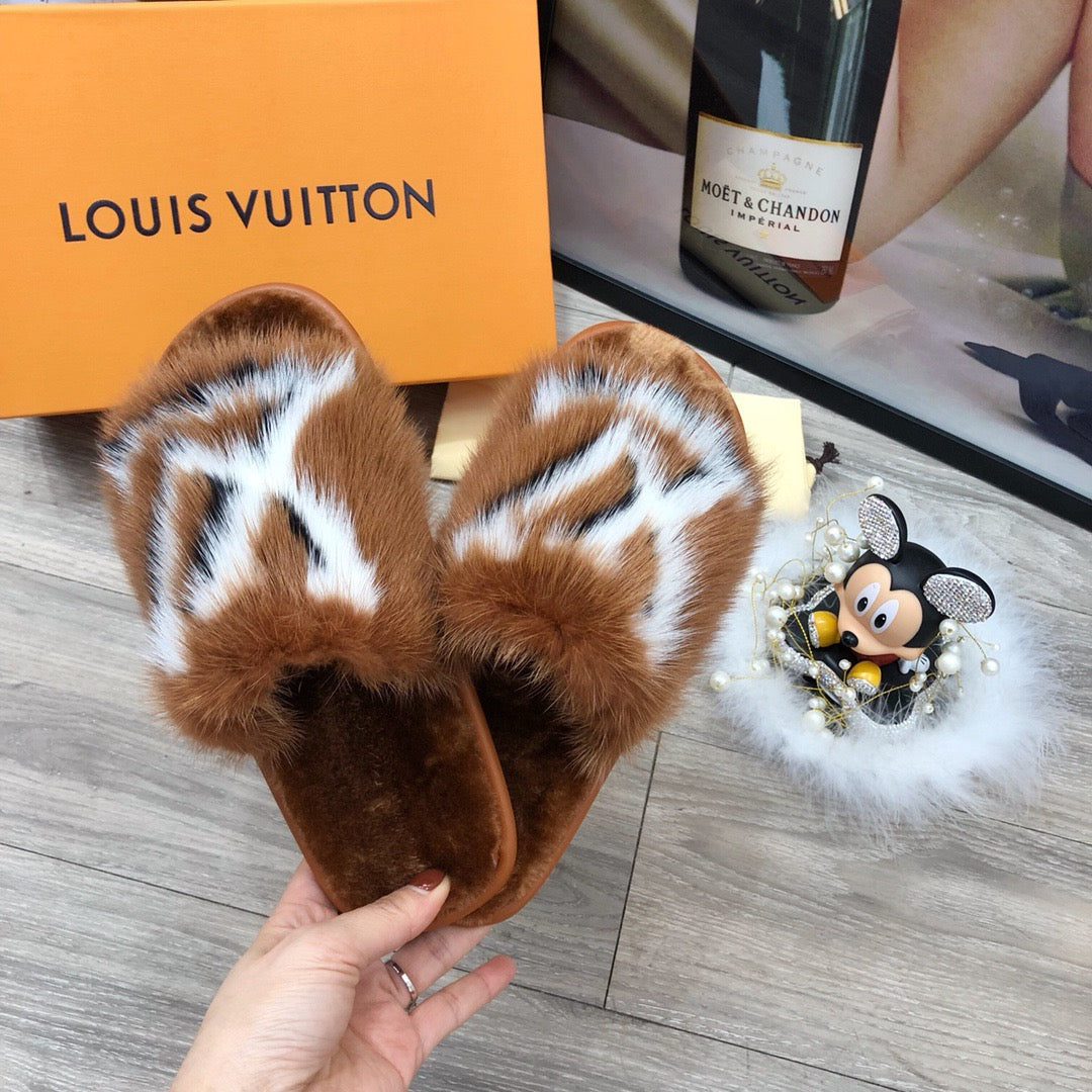 SE938 Pool Pillow Comfort Mink Mule / Size5-11