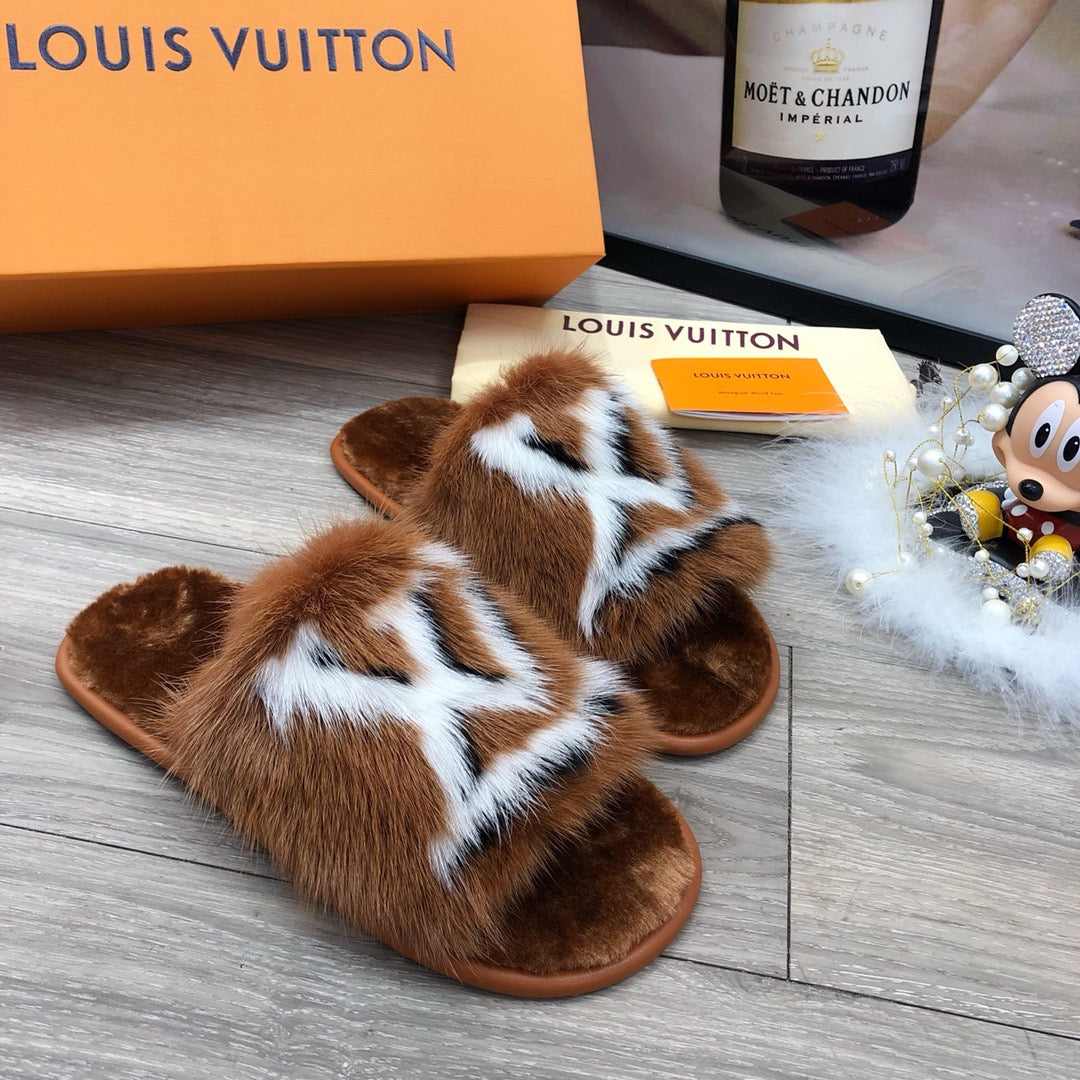 SE938 Pool Pillow Comfort Mink Mule / Size5-11