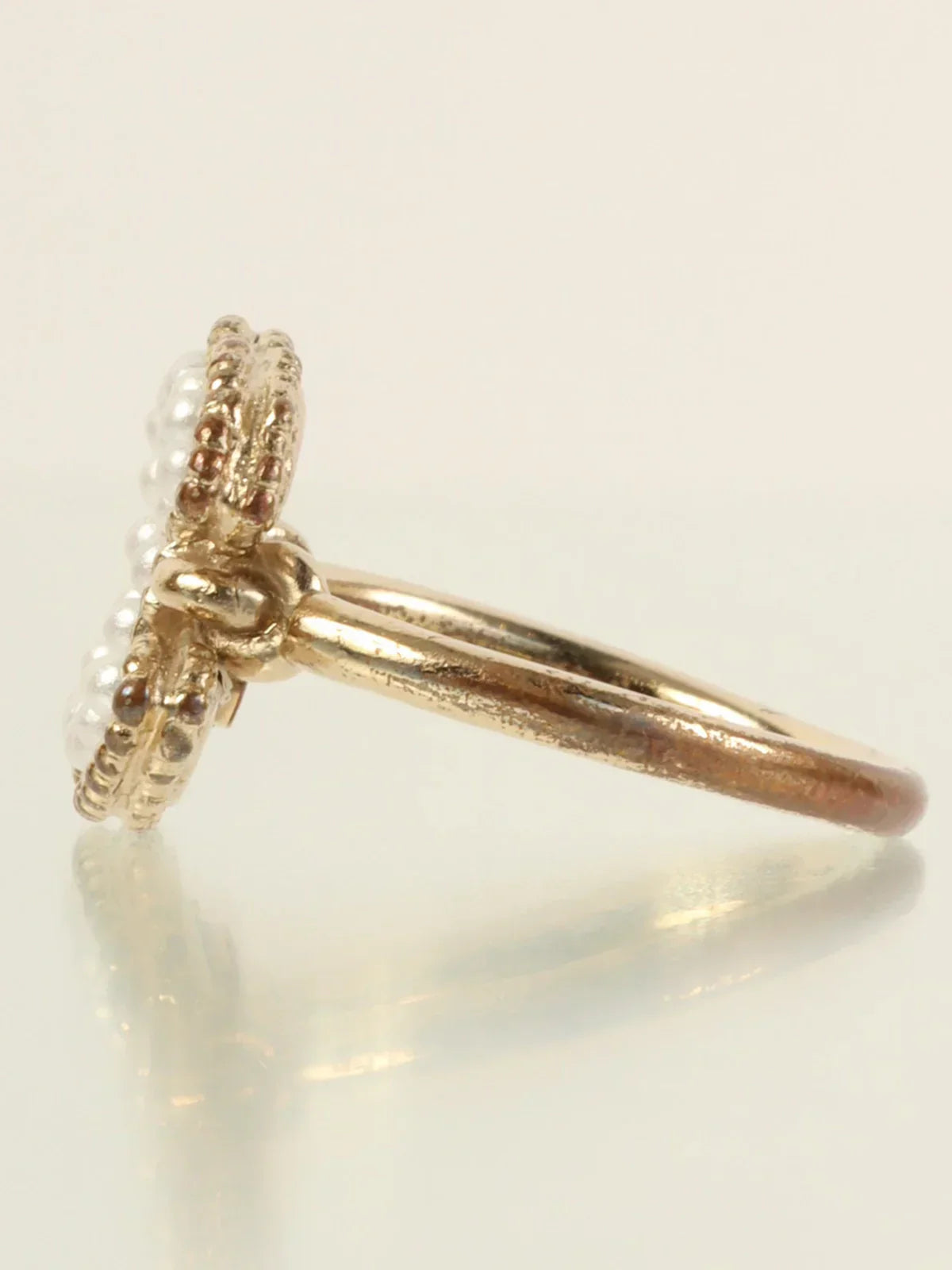 CHANEL 2012 Made Pearl Cc Mark Plate Ring Gold/White