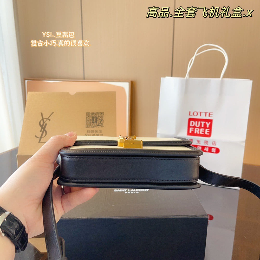 YSK247 Solferino Small Satchel in Box / 7.4 X 5.1 X 1.9 INCHE