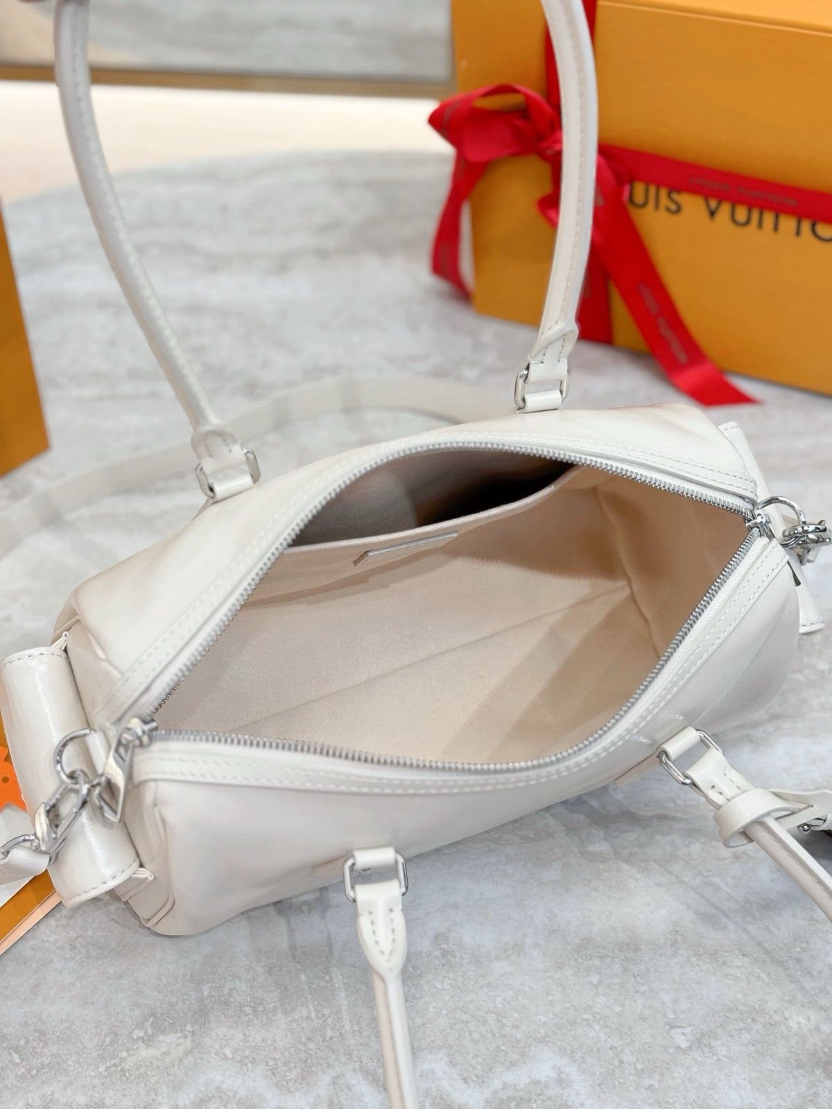 LB1255 Speedy Cargo Vibe / 11 x 6.7 x 4.7 inches / HIGHEST QUALITY VERSION