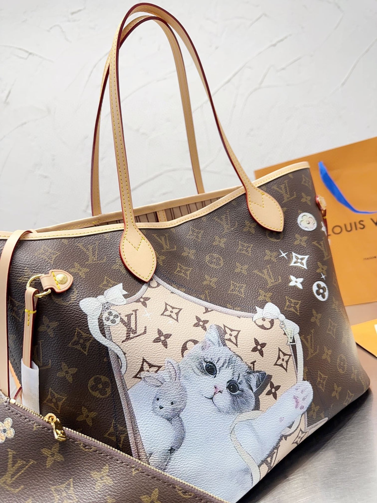 LB884 Neverfull MM / 12.6x11.4x6.7inch