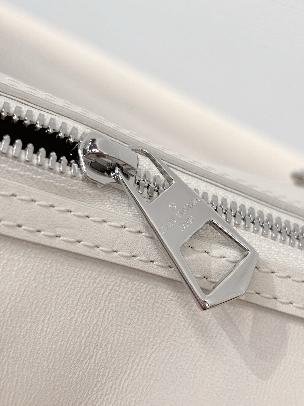 LB1255 Speedy Cargo Vibe / 11 x 6.7 x 4.7 inches / HIGHEST QUALITY VERSION