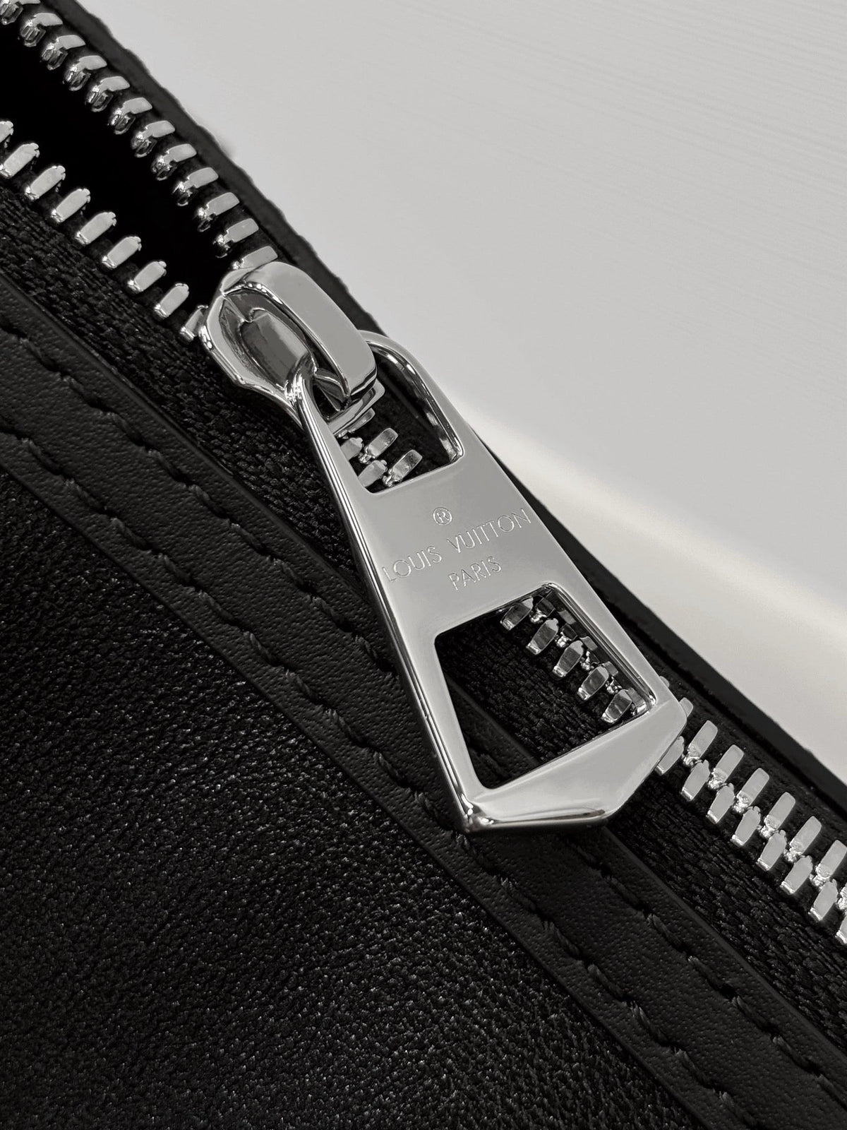 LB1256 Speedy Cargo Vibe / 11 x 6.7 x 4.7 inches / HIGHEST QUALITY VERSION