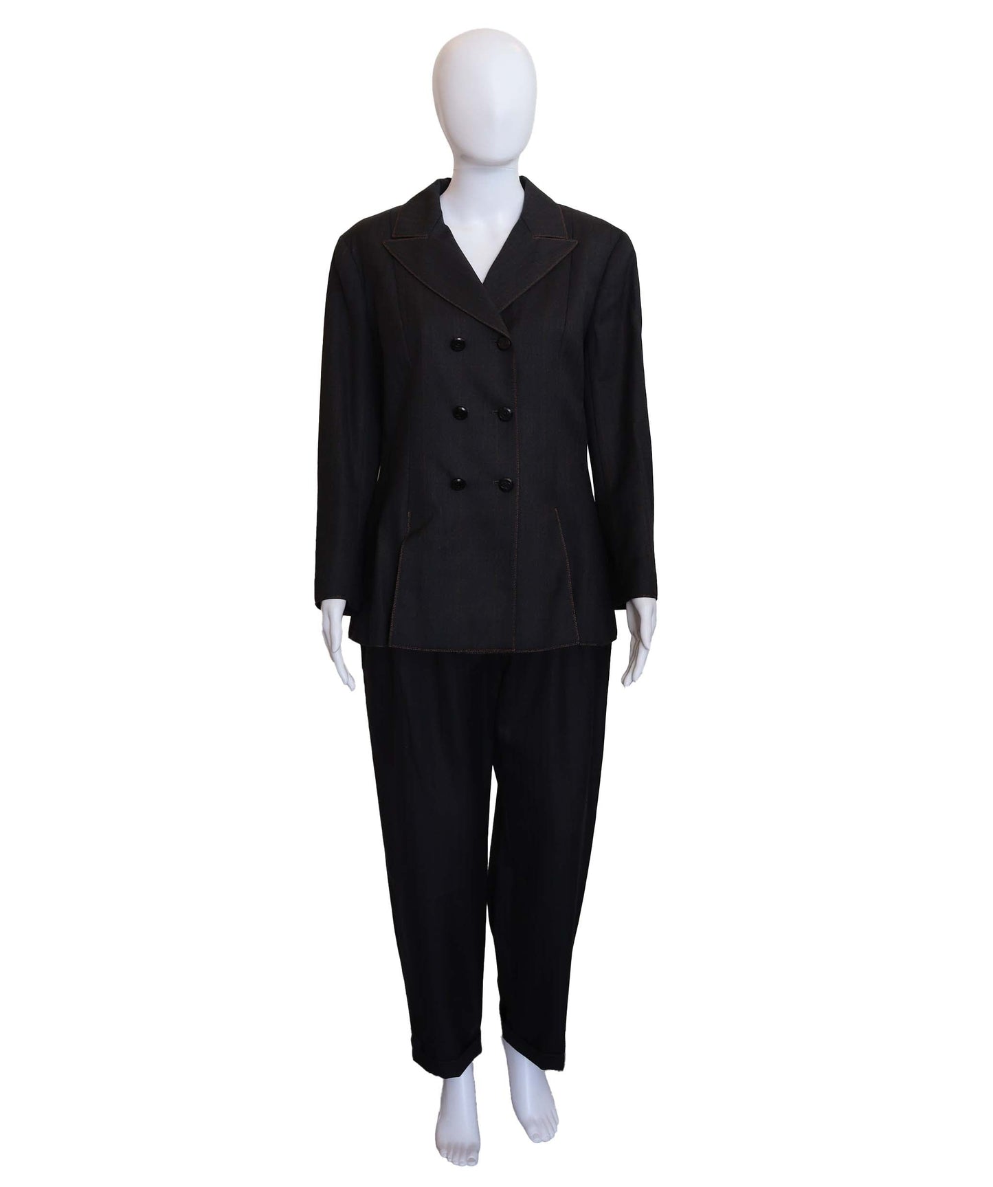 Chanel Coco Button Denim Grry Suit Size 42 DXBS3645