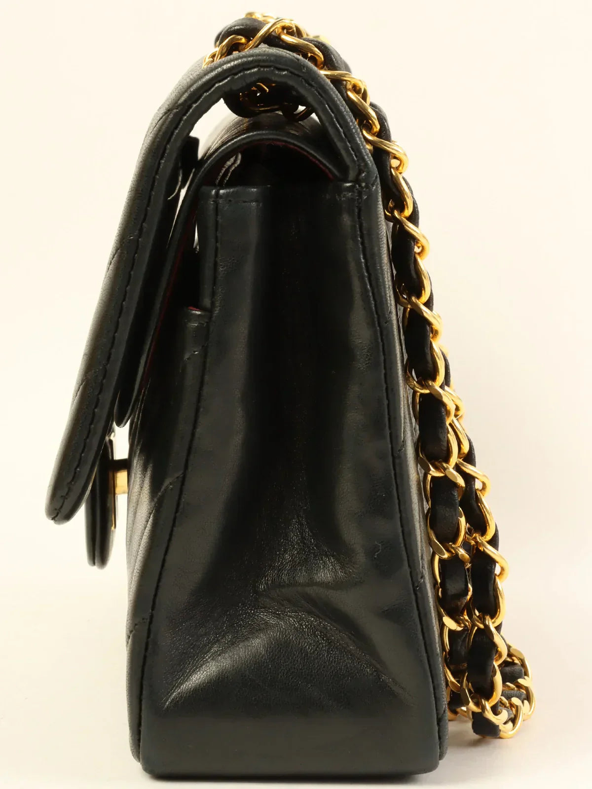 CHANEL Around 1992 Made Chevron Classic Flap Chain Bag 25Cm Black