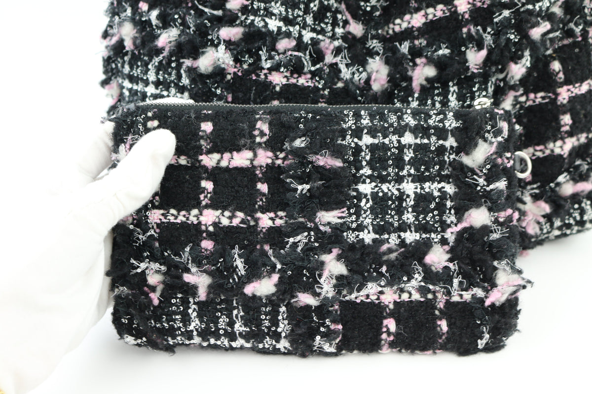 Black/Pink/White Tweed Small 22