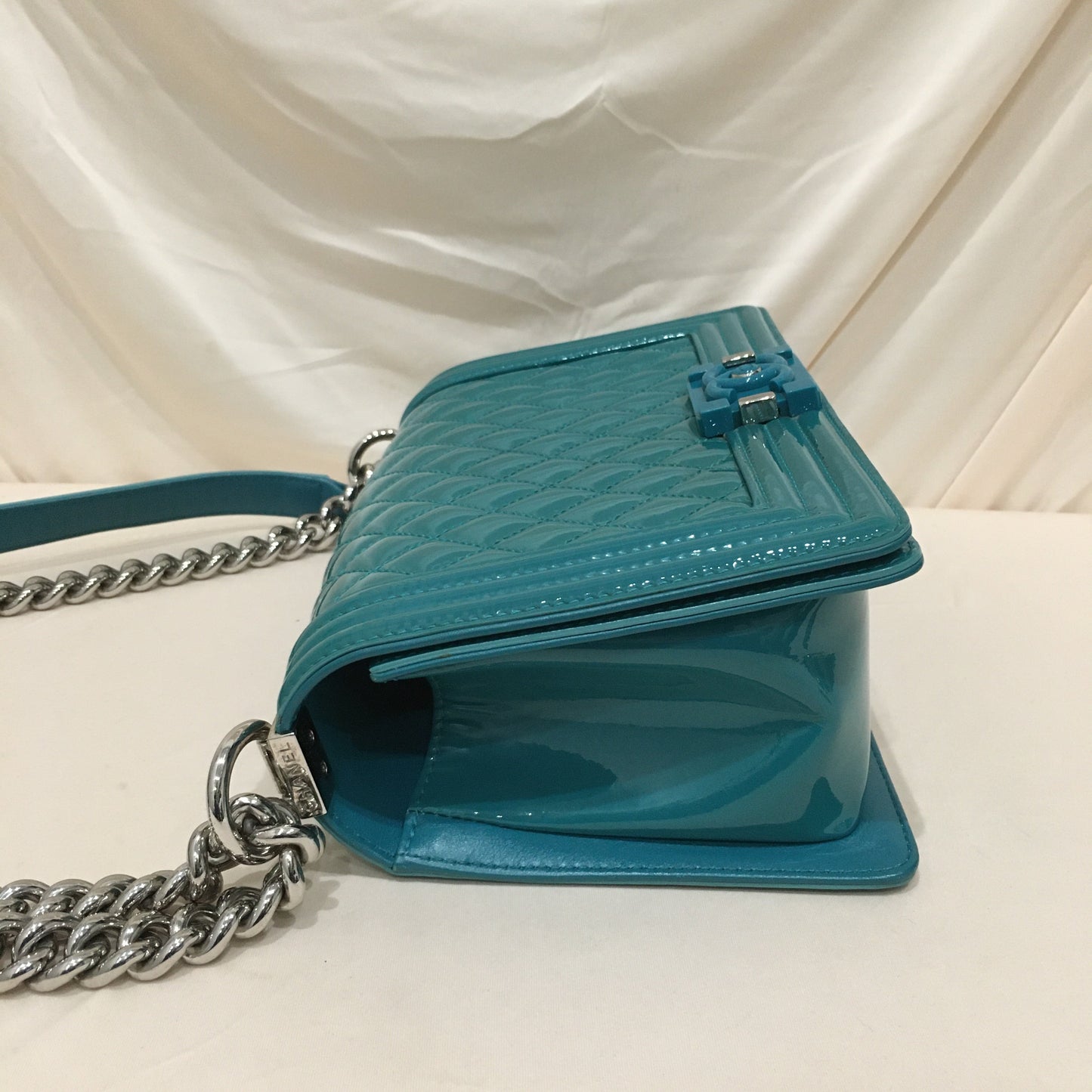 Top Quality Chanel Green Patent Old Medium Boy New Shoulder Bag Sku# 76385