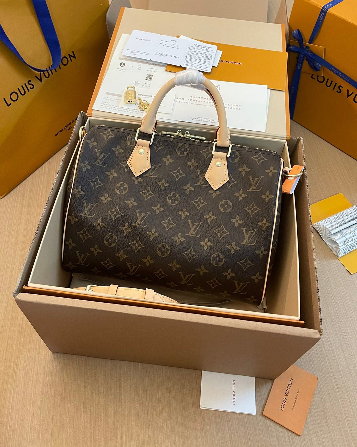LB833 Speedy Bandoulière 30 / HIGHEST QUALITY VERSION / 11.8 x 8.3 x 6.7 inches
